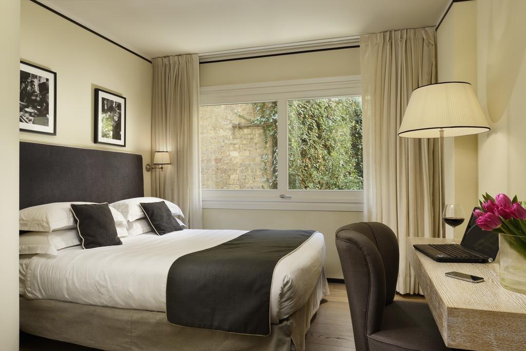 Ponte Vecchio Suites & Spa Флоренция Номер фото