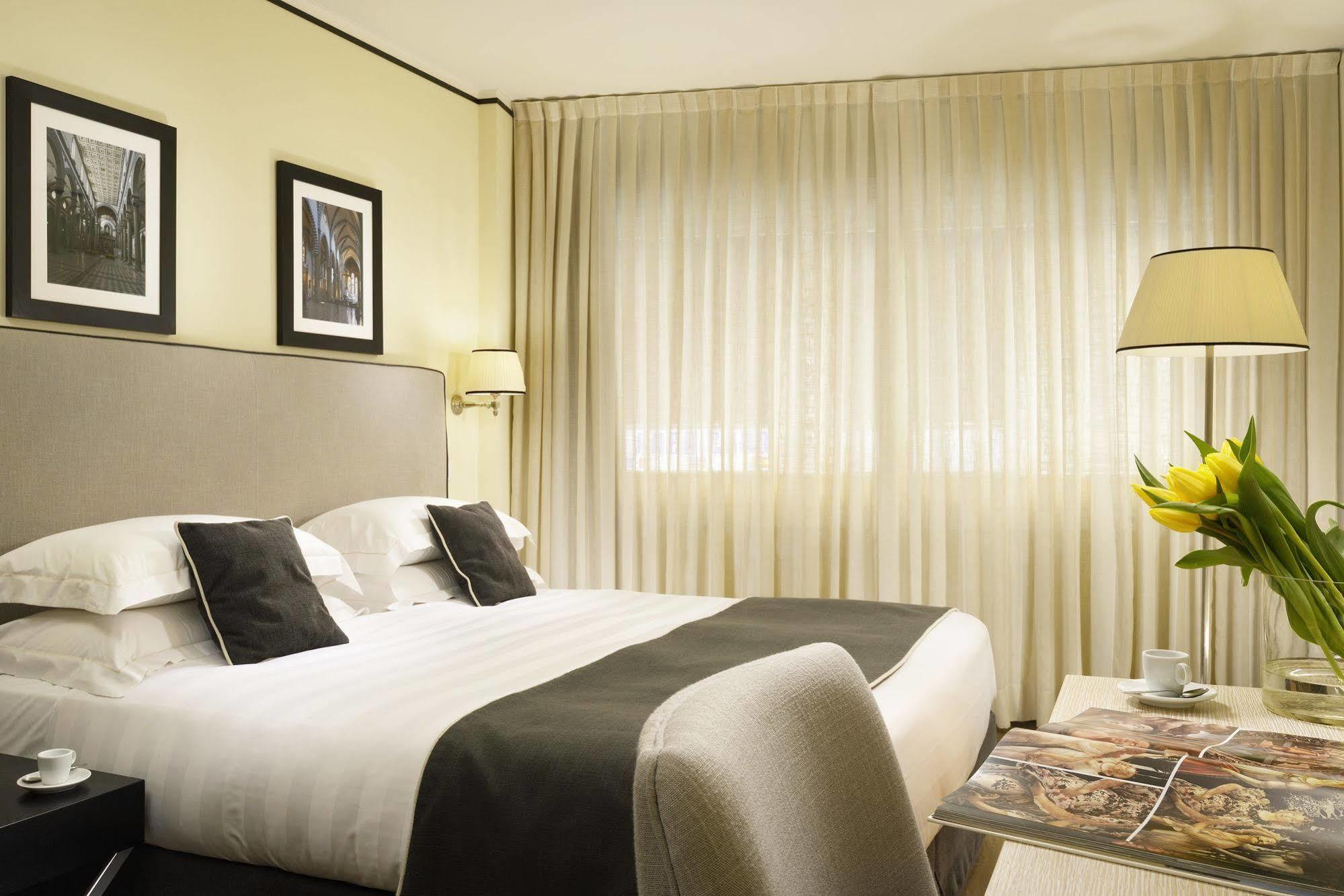 Ponte Vecchio Suites & Spa Флоренция Экстерьер фото